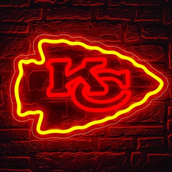 KANSAS CITY CHIEFS FOOTBALL NEON LED SIGN - Picture 1 of 6